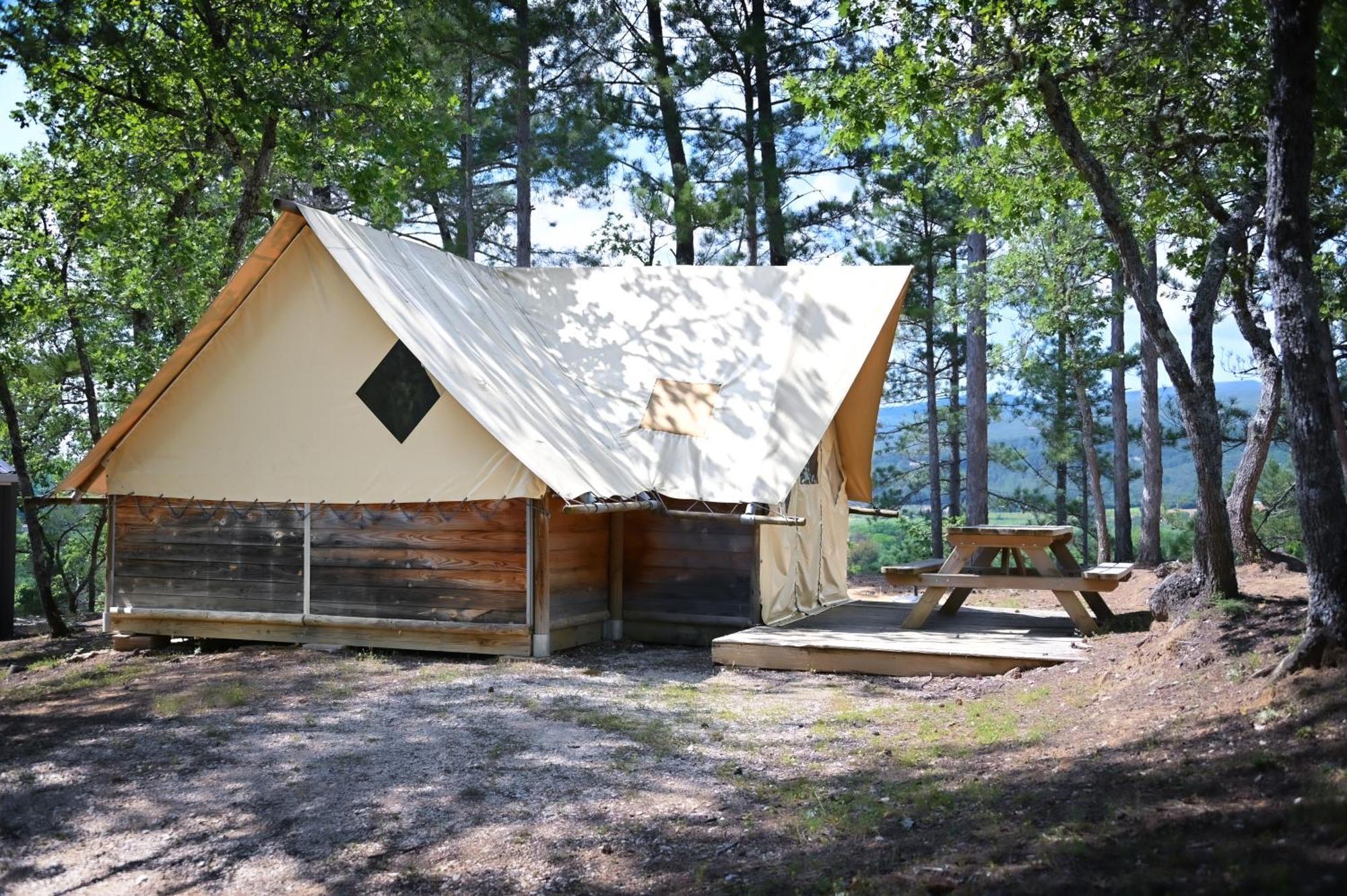 Camping Le Colorado Rustrel Exterior foto